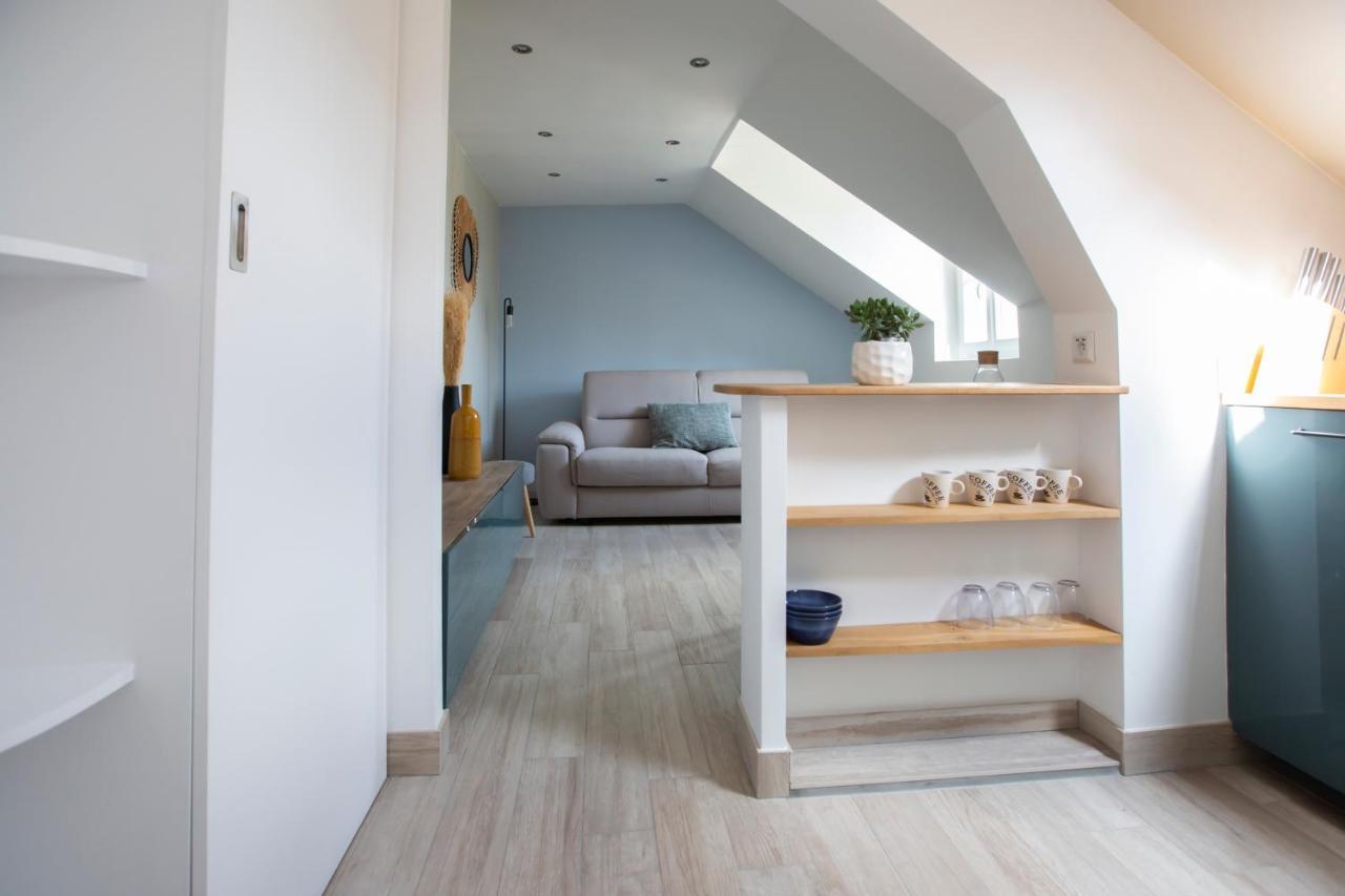 Modern Apartement In The City Center. Poissy Exterior photo